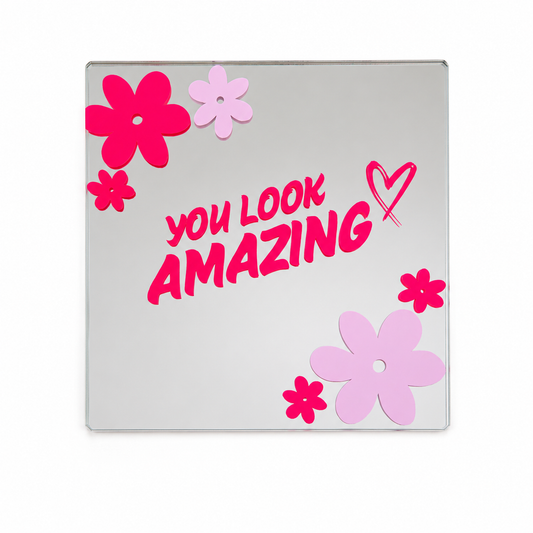 Decoratie spiegel kleurrijk met tekst | You look amazing